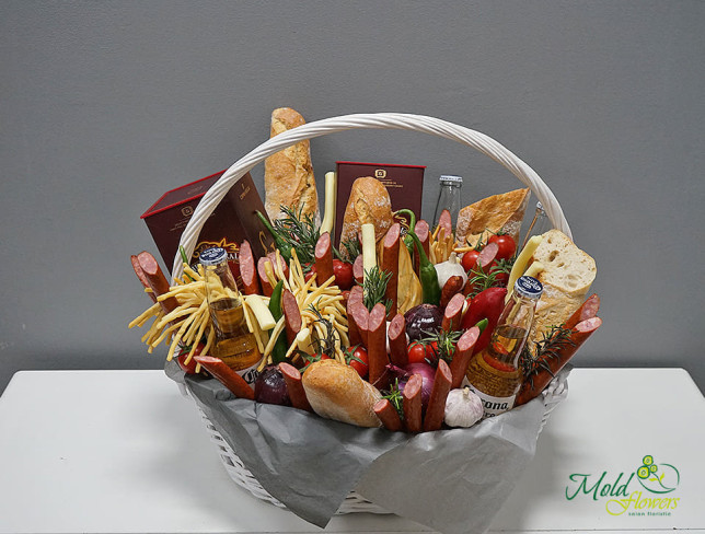 Gift Basket for Men No. 2 (made to order, 24 hours) photo